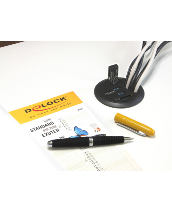 DeLOCK table Hub 3 Port USB 3.0, card reader (+ 2 Slot SD card reader)