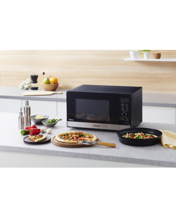 Panasonic NN-GD38, microwave (black / stainless steel)