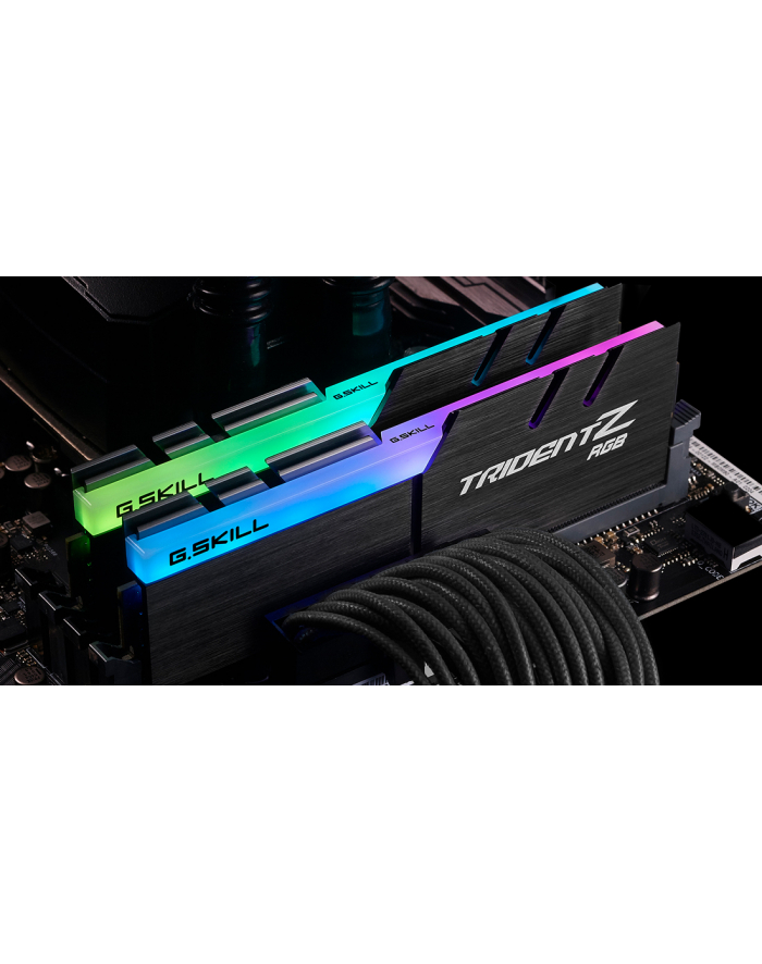 G.Skill DDR4 - 32 GB -3600 - CL - 18 - Dual Kit, Trident Z RGB (black, F4-3600C18D-32GTZR) główny