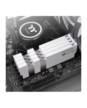 Thermaltake DDR4 - 16 GB -4400 - CL - 19 - Dual kit, TOUGHRAM (white / silver, R020D408GX2-4400C19A)