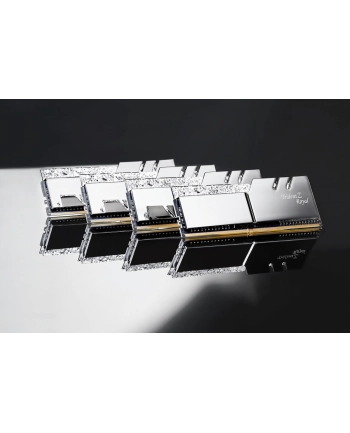 G.Skill 64GB (4x16GB) DDR4 3200MHz CL16 TZ ROYA (F4-3200C16Q-64GTRS) nr 2