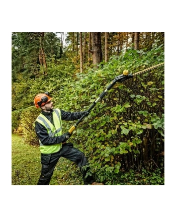 Dewalt cordless pole hedge trimmer DCMPH566N 18V nr 2