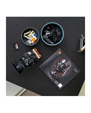 LEGO 75304 STAR WARS Hełm Dartha Vadera p3 nr 2