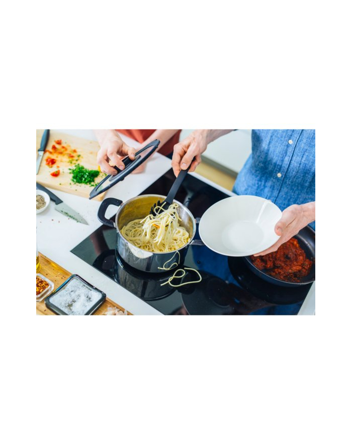 fiskars Łyżka do makaronu 1027301 główny