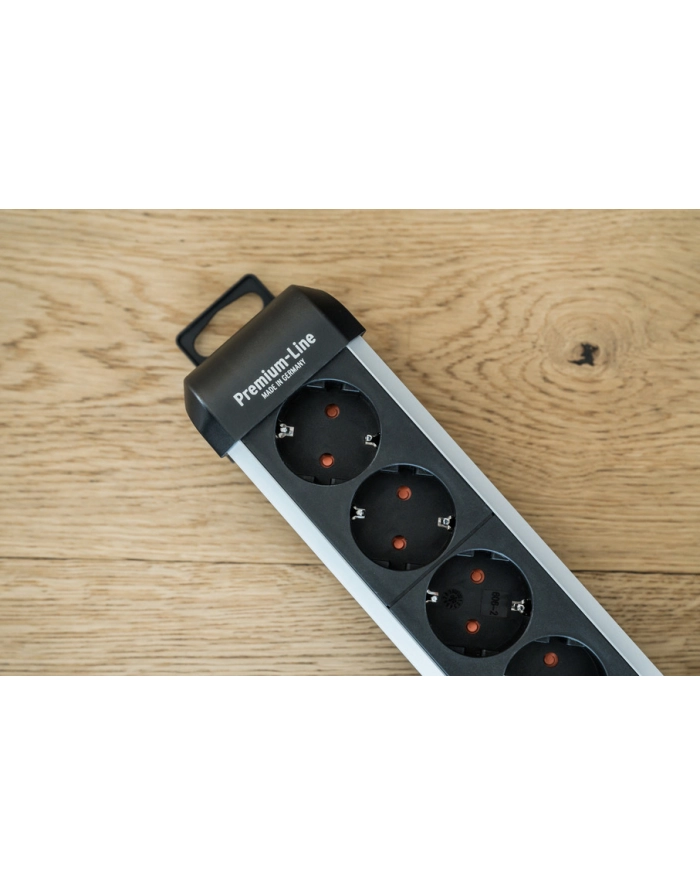 Brennenstuhl Premium-protection -Line power strip 6-way (Kolor: CZARNY/silver, 60,000 A surge protection , 3 meters, with USB Power Delivery) główny