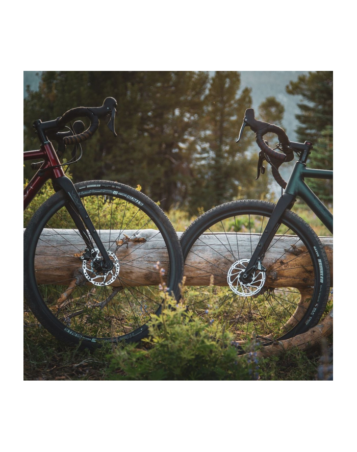 Rower gravel VAAST 700C APEX GRX 54cm M Gloss Berry Red główny