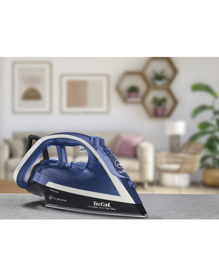 Tefal Ultragliss+ Anti-limescale FV6846E1, steam iron (blue/Kolor: BIAŁY) główny