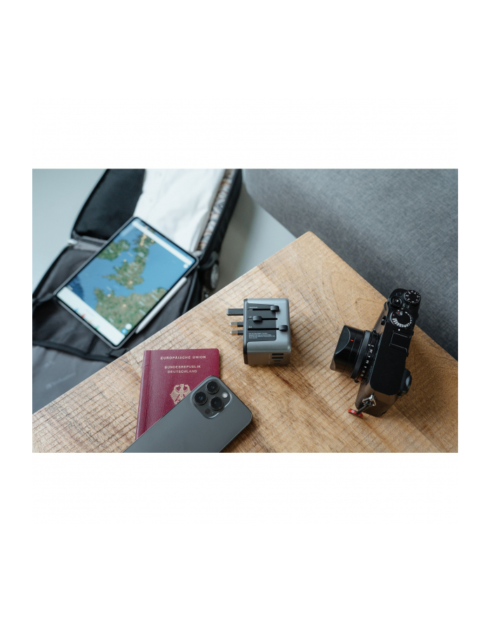 Adapter podróżny Verbatim UTA-03 globalny-globalny 2xUSB 3xUSB-C PD QC główny