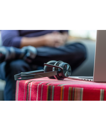 hp inc. HP Poly Voyager Focus 2 USB-A with charge stand Headset