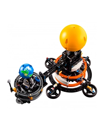 LEGO 42179 TECHNIC Planeta Ziemia i Księżyc na orbicie p3 nr 1