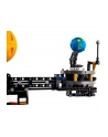 LEGO 42179 TECHNIC Planeta Ziemia i Księżyc na orbicie p3 - nr 19