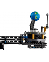 LEGO 42179 TECHNIC Planeta Ziemia i Księżyc na orbicie p3 - nr 21