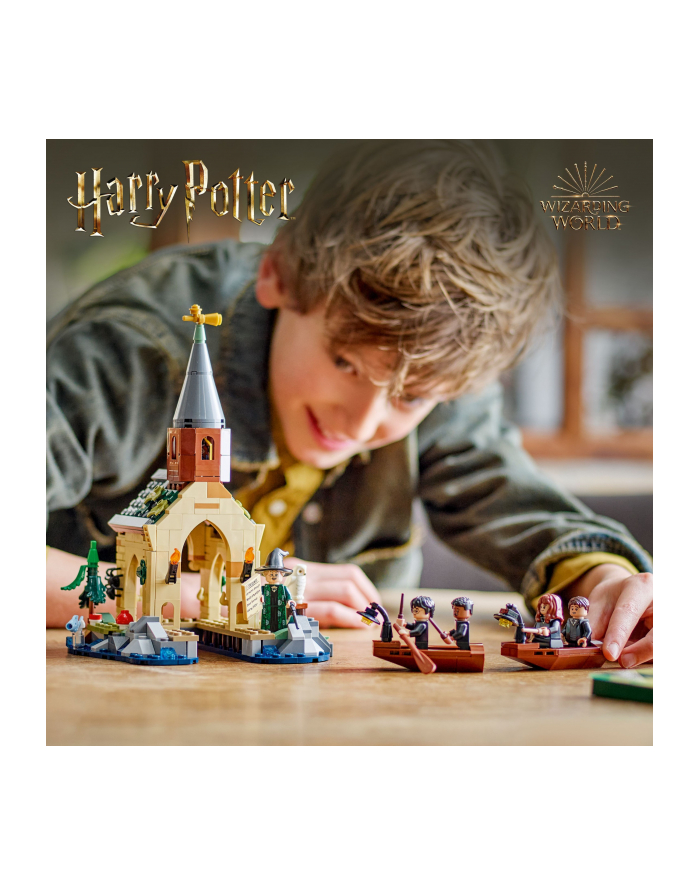 LEGO 76426 HARRY POTTER Dom na wodzie przy Hogwarcie p3 główny