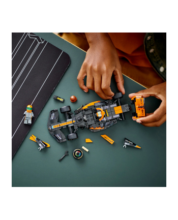 LEGO 76919 SPEED CHAMPION Samochód wyścigowy McLaren Formula 1 wersja 2023 p4 nr 1