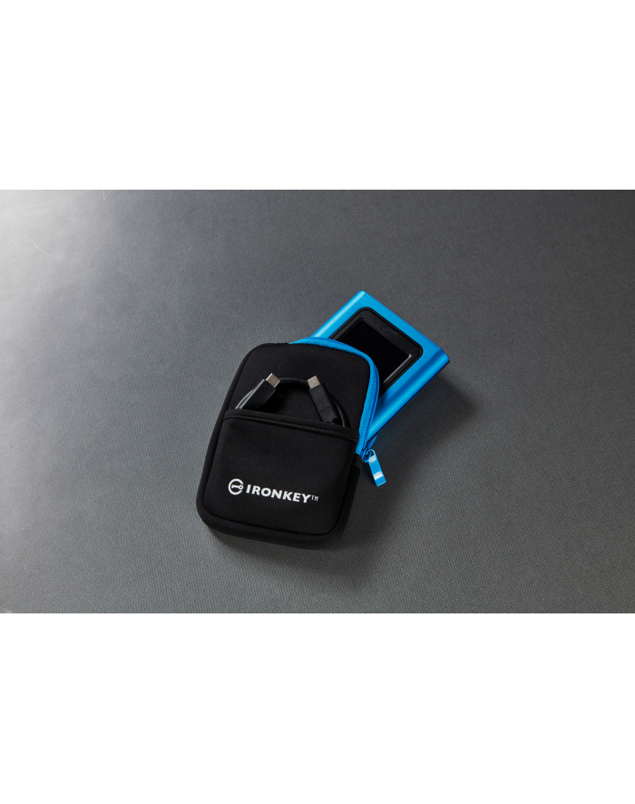KINGSTON 7680GB IronKey Vault Privacy 80 XTS-AES 256-bit Encrypted External SSD główny
