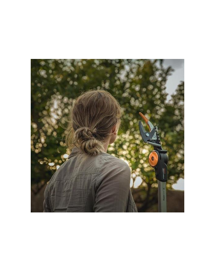 fiskars Sekator uniwersalny PowerGear UPX82 1023625 główny