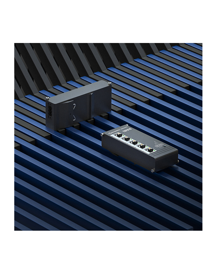 teltonika Przełącznik niezarządzalny Industrial TSF010 flat Ehternet switch  5x10/100 główny