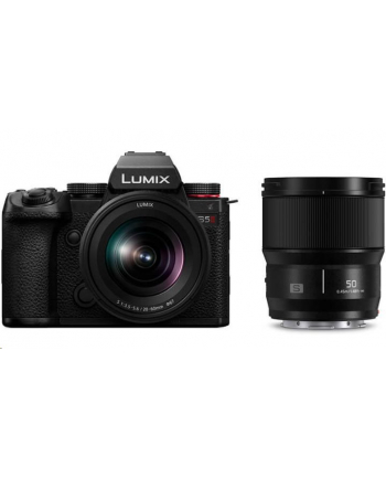 Panasonic Lumix S5II + 20-60mm f/3.5-5.6 + 50mm f/1.8