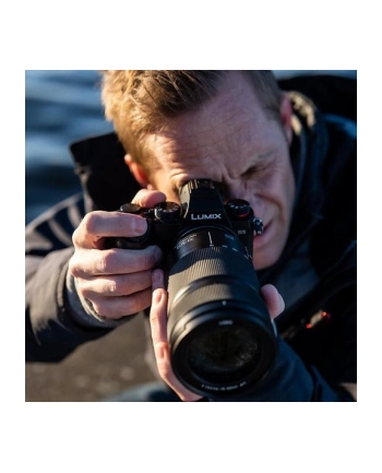 Panasonic Lumix S 70-300Mm F/4.5-5.6 Macro O.I.S. (S-R70300) nr 2