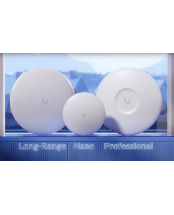 Ubiquiti Wave-Pro-(wersja europejska) 60 GHz radio that supports long-distance PtP (bridge) and PtMP links, 2x 2.5 GbE and 10G SFP+ ports
