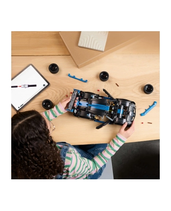 LEGO 42176 TECHNIC Samochód wyścigowy Porsche GT4 e-Performance p3 nr 1