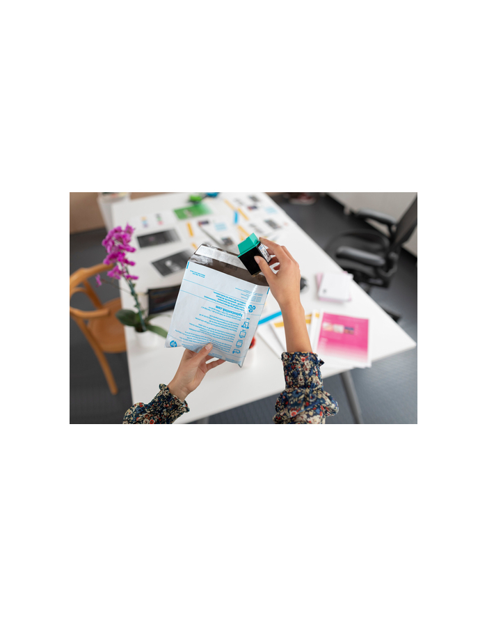 HP Black Versatile Print Cartridge (C8842A) główny