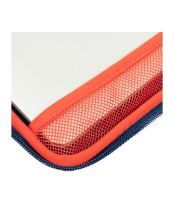 Etui na MacBook Air 15''; RIVACASE Antishock, pionowe, niebieskie