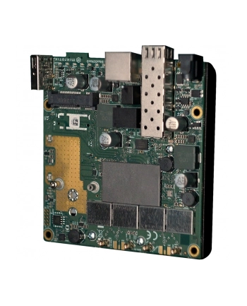 RouterBOARD Mikczerwonyik L23UGSR-5HaxD2HaxD