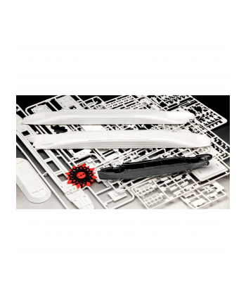 Revell gift set RMS Titanic, model vehicle (two models, scale: 1:700 and 1:1200)