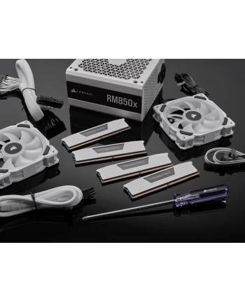 CORSAIR VENGEANCE 64GB 2x32GB DDR5 6000MT/s CL30-36-36-76 1.40V Intel XMP ' AMD EXPO White