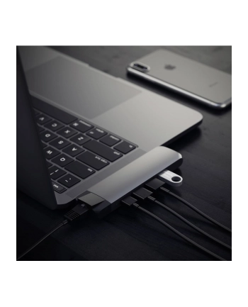 Satechi Hub with Ethernet ST-TCPHEM USB-C Space Gray MacBook Pro (ST-TCPHEM)