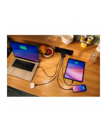 Ładowarka sieciowa Verbatim Mini GaN 100W 3xUSB-C PD 1xUSB-A QC 3.0