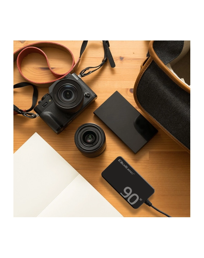 qoltec Ładowarka sieciowa 90W GaN Fast SLIM | PD | 5-20V | 4.5A | USB-C 3.1 | Laptop | MacBook | Smartfon | +kabel główny