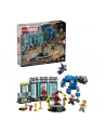LEGO Marvel Super Heroes 76315 Laboratorium Iron Mana: Zbrojownia - nr 12