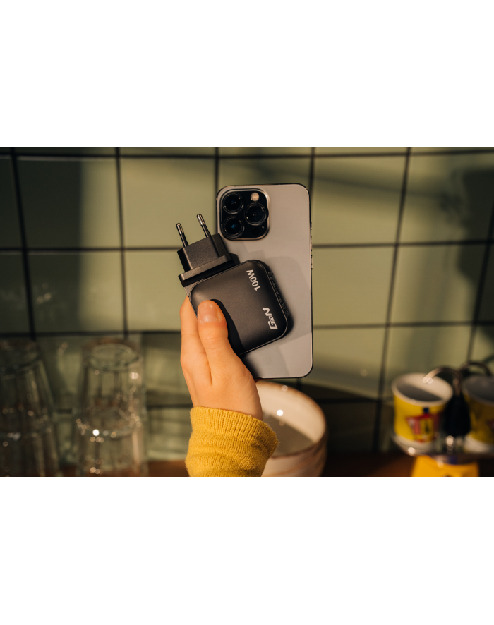 Verbatim Mini GaN Charger 100W 3Port US/EU/UK ADP         32230 główny