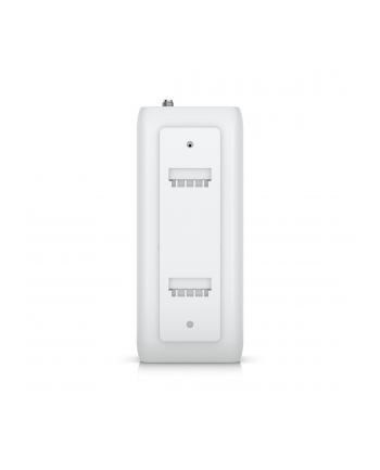 UBIQUITI Plug-and-play, wireless bridging PoE adapter with integrated UniFi WiFi Auto-Link.