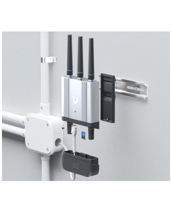 UBIQUITI UniFi Mobile Router Industrial nr 2