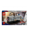 LEGO Marvel 76321 Spider-Man kontra Doc Ock — scena w metrze - nr 4