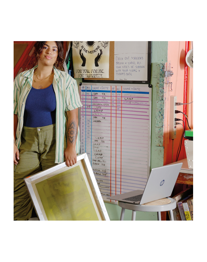 hewlett-packard HP 15-fc0056nw Ryzen 3 7320U 156'';FHD IPS 250nits 8GB LPDDR5 5500 SSD512 Radeon 610M Cam720p 41Wh Win11 Natural Silver 2Y główny