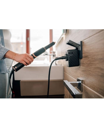 Adapter podróżny Verbatim Charge 'n' Travel GaN III globalny 170W, 2xUSB-C PD 3.1 QC 4+ 140W, 1xUSB-C PD 3.0 QC 3.0 30W, 1xUSB-A QC 3.0 18W nr 2