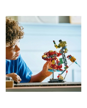 LEGO Marvel Super Heroes 76343 Hulkbuster vs. The Hulk nr 2
