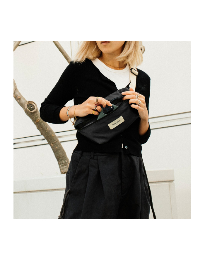 Native Union W.F.A. Crossbody Pouch 1.5L Black główny