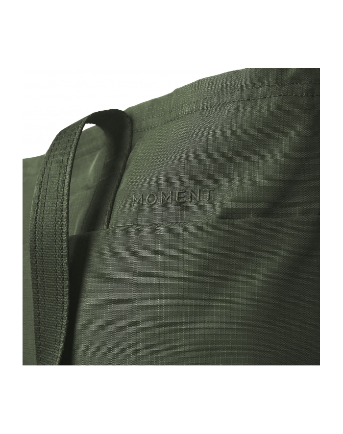 Moment Everything Travel Tote 19L oliwkowy główny