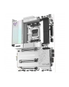 SAPPHIRE NITRO+ X870EA Phantomlink Polar - nr 17