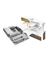 SAPPHIRE NITRO+ X870EA Phantomlink Polar - nr 7