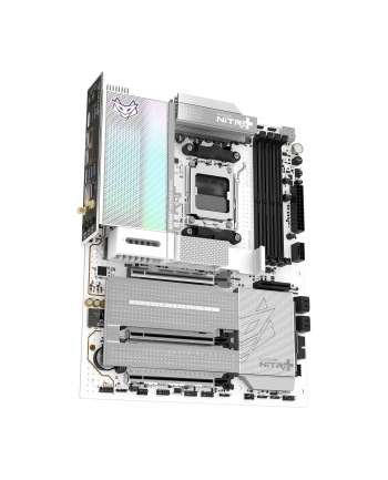 SAPPHIRE NITRO+ X870EA Phantomlink Polar