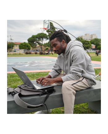 hewlett-packard HP Pavilion 16-ag0007nw Ryzen 5 8540U 16'';2K 300nits AG 16GB LPDDR5-6400 SSD512 Radeon 740M Cam 1080p 59Wh Win11 Natural Silver 2Y nr 2