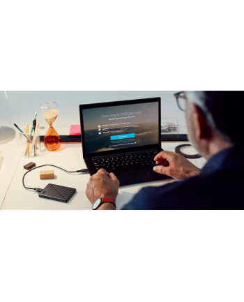 western digital Dysk twardy 2.5 cala My Passport 4TB WDBPKJ0040BBK-WESN czarny nr 1