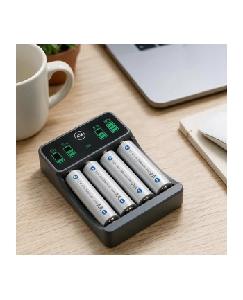 qoltec Ładowarka do akumulatorków Ni-MH typu R03 AAA R6 AA | LCD | kabelUSB-C nr 2