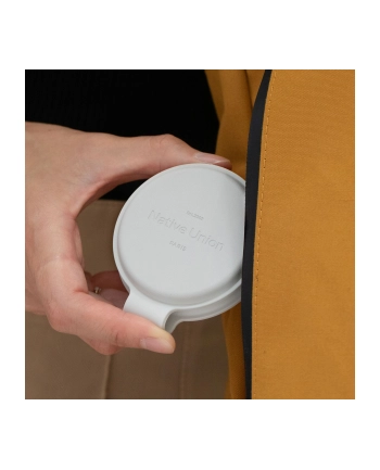 Native Union Voyage 2-w-1 Qi2 Foldable Wireless Charger Sand